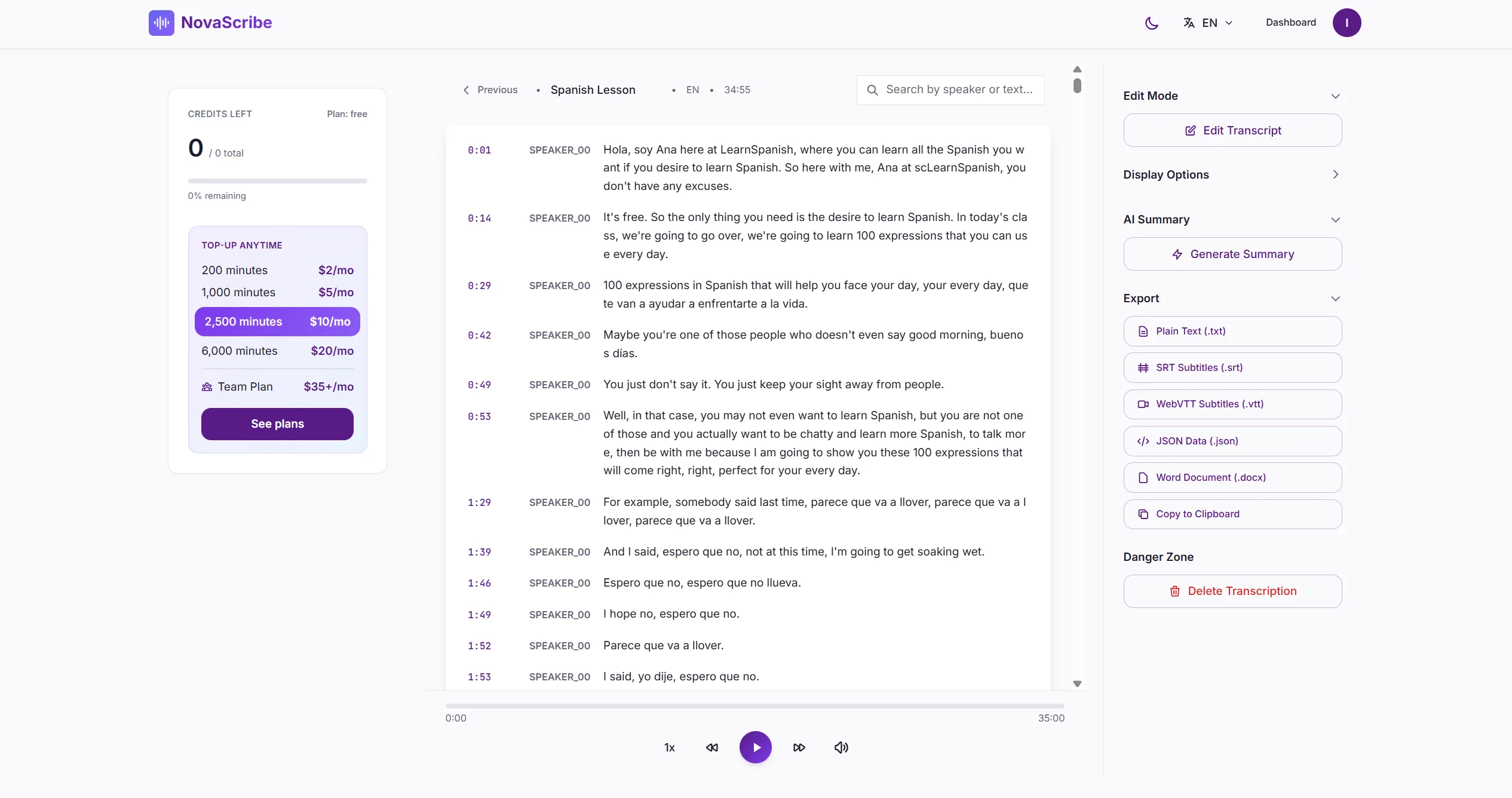 Editor de transcripción de VexaScribe mostrando texto con marcas de tiempo y hablantes